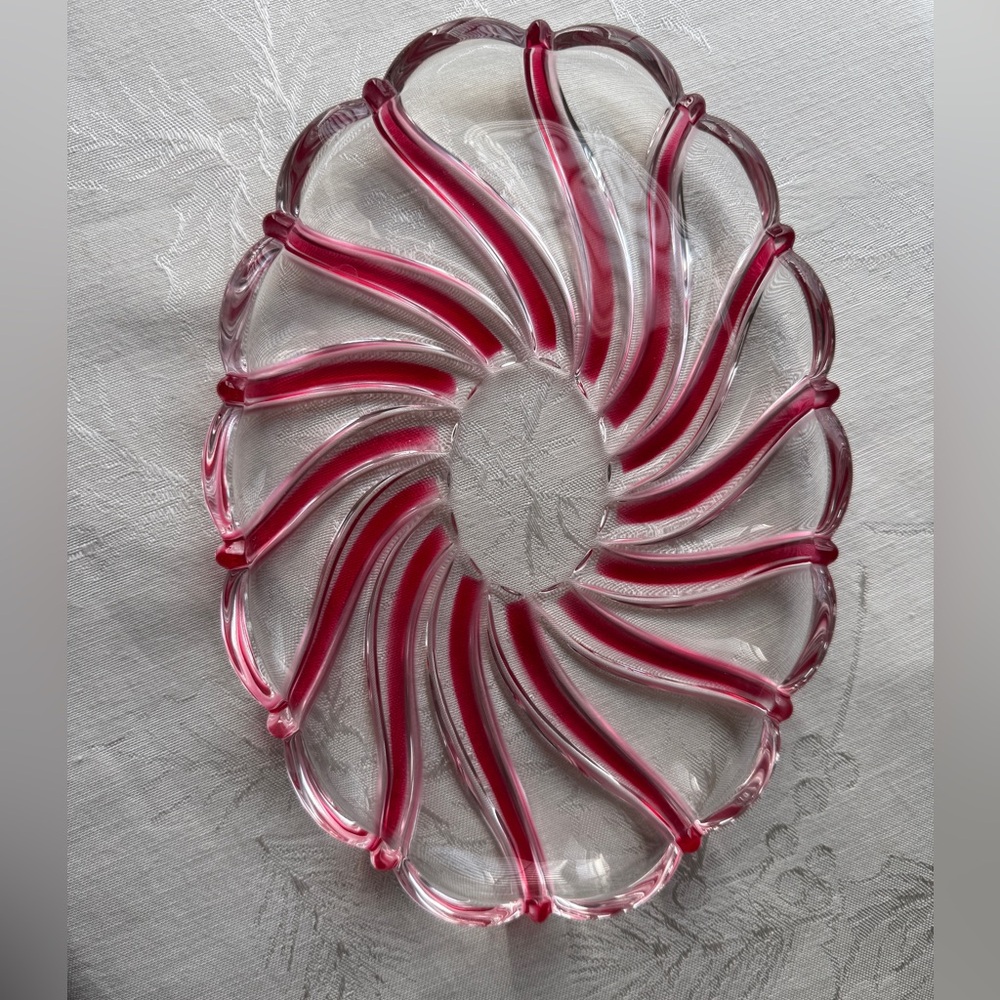 Mikasa Red Peppermint Swirl Glass Crystal Dish